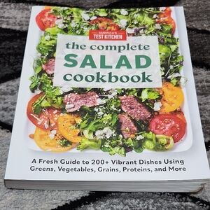 THE COMPLETE SALAD COOKBOOK A FRESH GUIDE TO 200+ VIBRANT DISHES BOOK